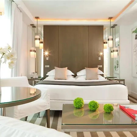 Rome Hotel Parigi